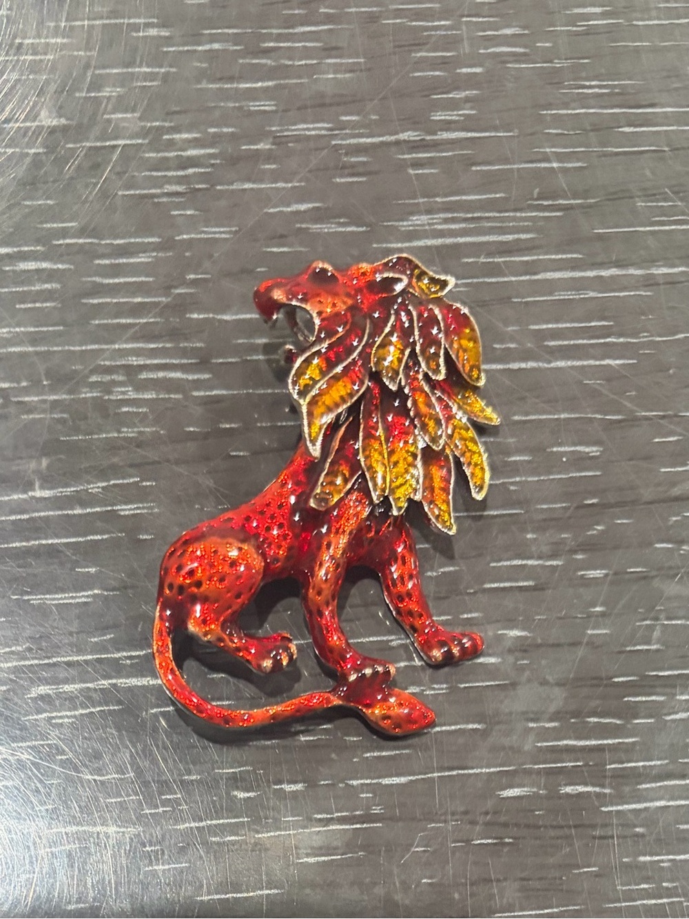 Red Lion Enamel brooch pin